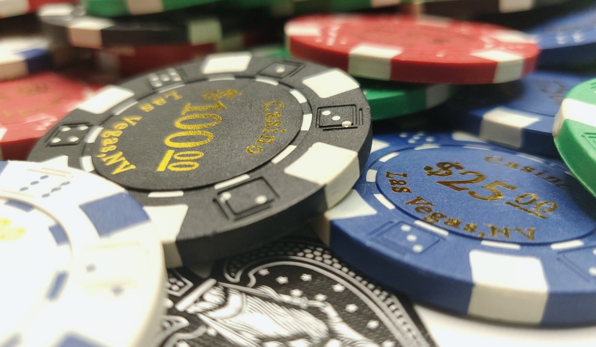 https://www.reddit.com/r/poker/comments/1v2na8k/wie_geht_man_mit_tilt_um/ - 【情绪管理】新手玩家如何应对下风期？从Tilt中找回状态的三个步骤