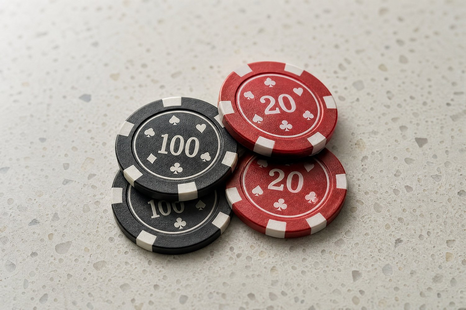 QQPOKER新手常犯七个错误：德州扑克入门避坑与规则要点（要点图解）